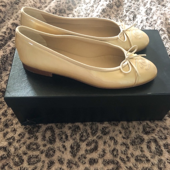 Chanel Ballet Flats - Picture 7 of 16